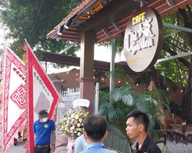 Bảo vệ nhà hàng