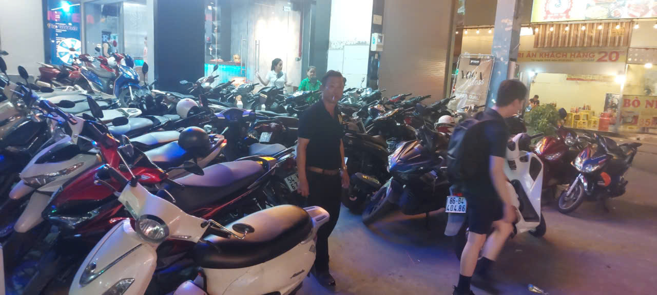 Bảo Vệ Quán Ăn Nhà Hàng Uy Tín